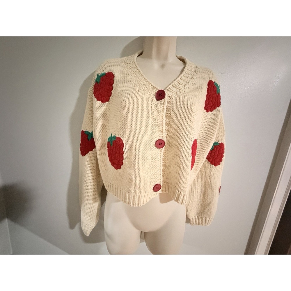 SHEIN Cream Strawberry Appliqué Cropped  Cardigan Kawaii Cottage Core Y2K 6